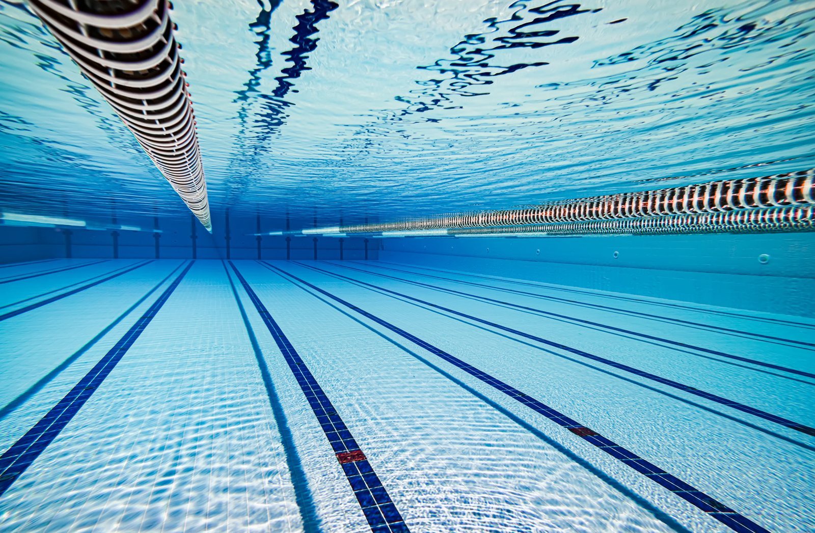 Cours de natation Les Copains du Bord à la piscine ITELA d'Arlon